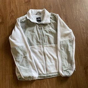 Women’s Northface Denali Jacket